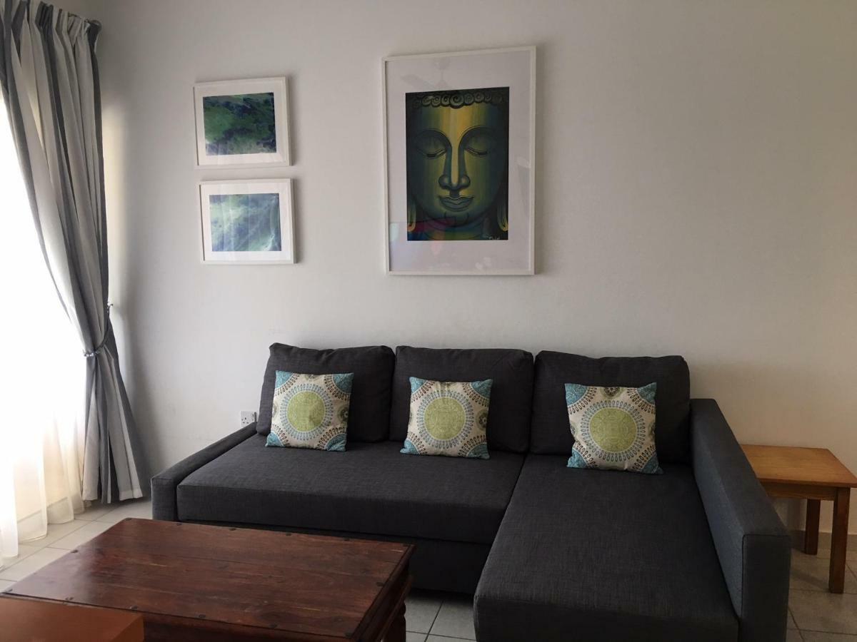 Limnaria Gardens - Modern 1 Bed, Walk To Beach & Shops Paphos Esterno foto